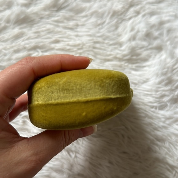 CGUCCI VELVET SUNGLASSES CASE - Picture 8 of 15